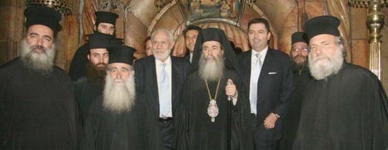 His Beatitude with the prominent guests in front of the Holy Sepulchre.