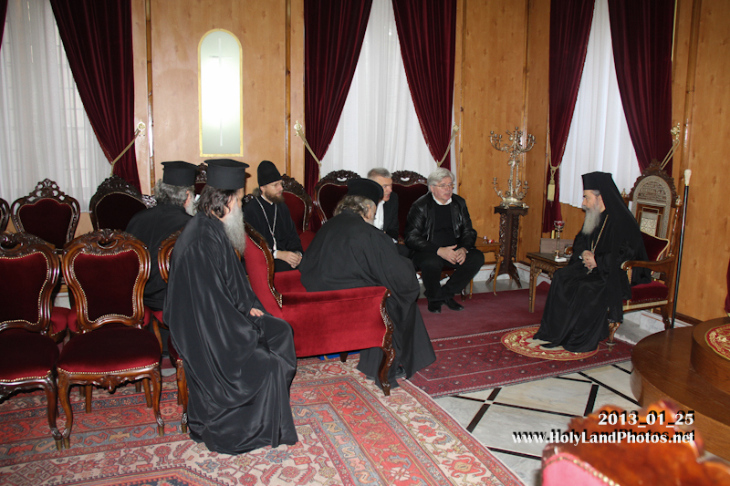 ممثلون عن مؤسسة القديس اندراوس اول المدعوين, يزورون بطريركية الروم الارثوذكسية