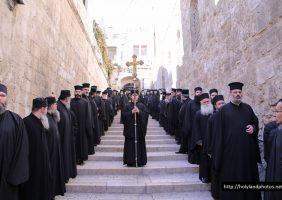 Members of the Holy Sepulchre descend to the All-Holy Church of the Resurrection