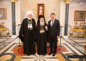 Commemorative photograph from the reception at the Patriarchate