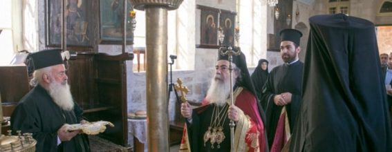 الاحتفال بعيد القديس المعظم في الشهداء ديميتريوس المفيض الطيب في بطريركية الروم الارثوذكسية