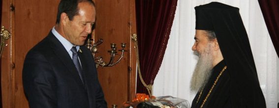 رئيس بلدية اورشليم-القدس يزور بطريركية الروم الاورثوذكسية