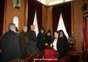Блаженнейший Патриарх, г-жа Моропулу и представители Армян и Францисканцев