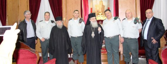 01 (1)القائد العسكري العام في اسرائيل يزور البطريركية