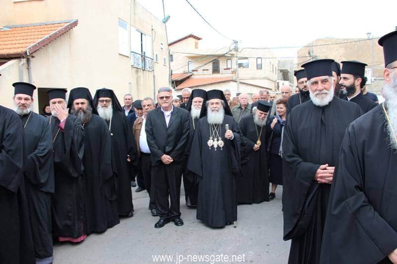 Priests welcome His Beatitude to Abu Snan