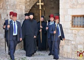 The guards, Archimandrite Mattheos & the Patriarchal Entourage at descend