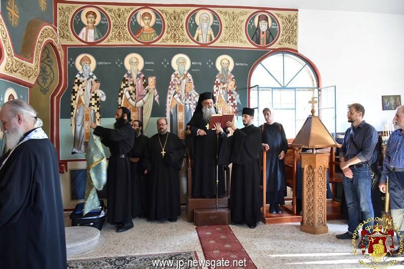 Vespers of the Holy Spirit at the chapel of the Greek Orthodox Cemetery