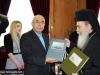 Ὁ Πρόεδρος τῆς Κυπριακῆς Βουλῆς προσφέρει βιβλία διά τήν Ἀμμόχωστον καί τήν Κυρήνειαν.