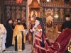 Preafericirea Sa binecuvântând la intrarea în Sfânta Mănăstire