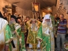 Preafericitul Patriarh al Ierusalimului purtând Sfânta Cruce