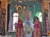 ÎPS Arhiepiscop Dimitrie de Lydda în timpul Sfintei Liturghii