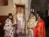 ÎPS Arhiepiscop Teofan și soborul în timpul Sfintei Liturghii